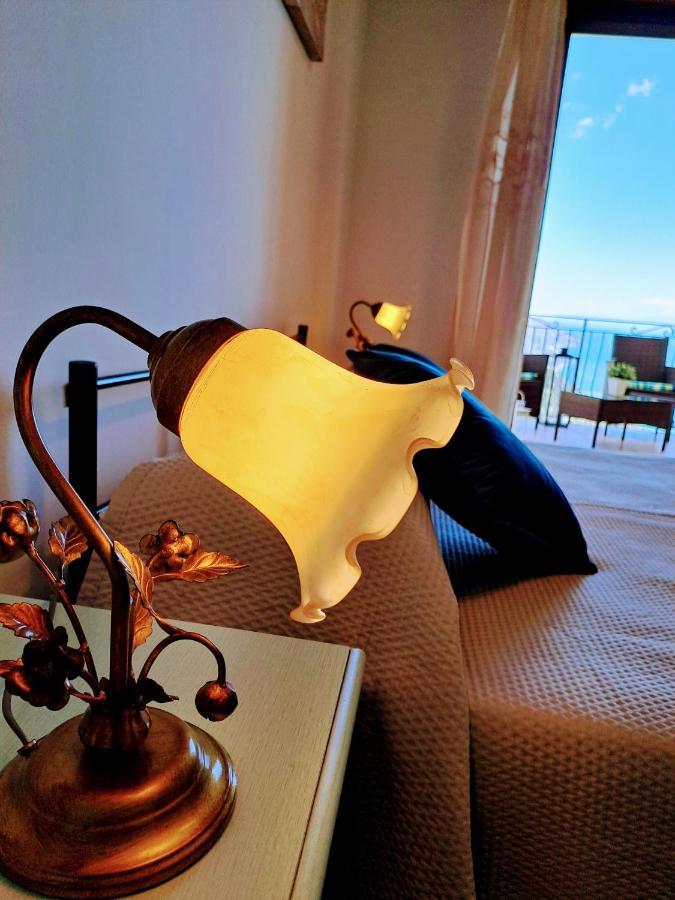 Tao Charming Apartment تاورمينا المظهر الخارجي الصورة