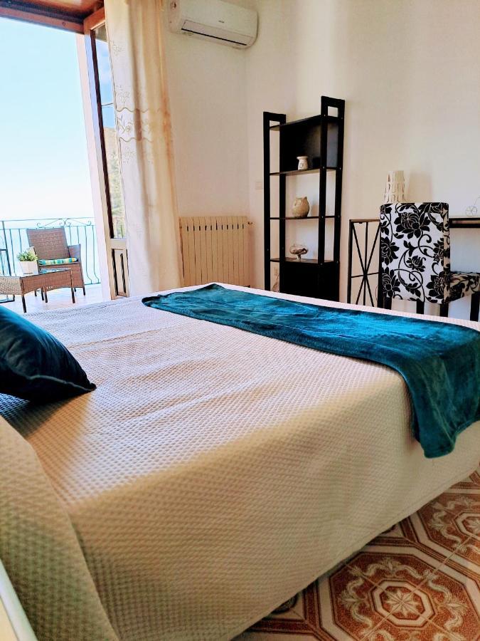 Tao Charming Apartment تاورمينا المظهر الخارجي الصورة
