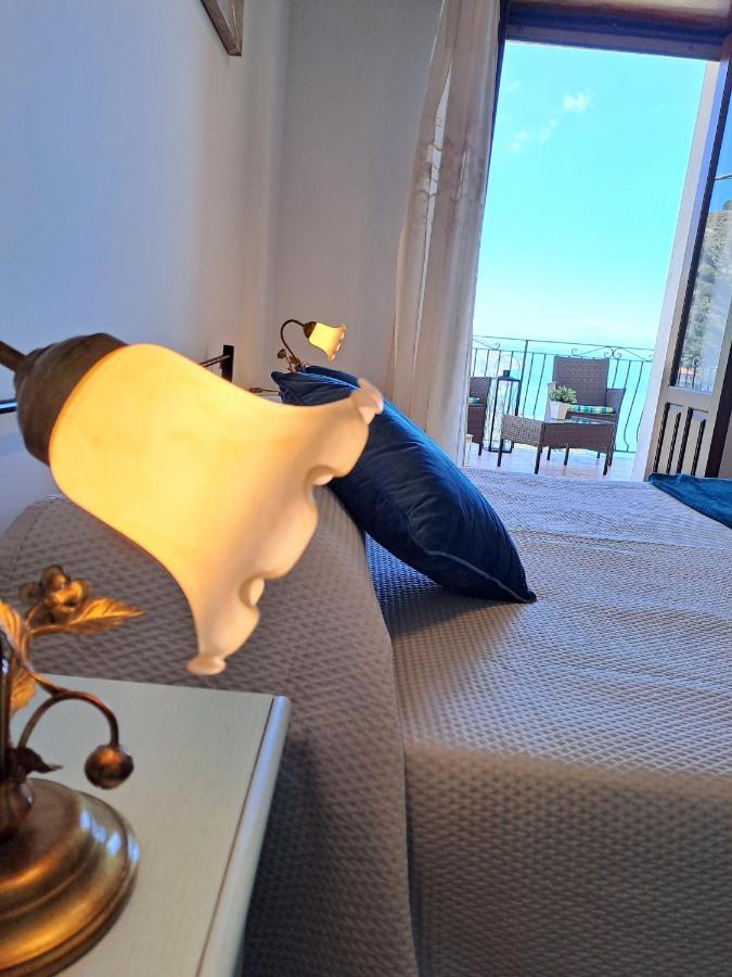 Tao Charming Apartment تاورمينا المظهر الخارجي الصورة